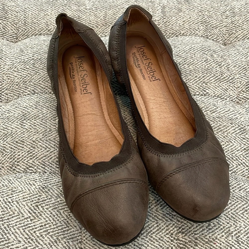 Josef Seibel flats size EU 38